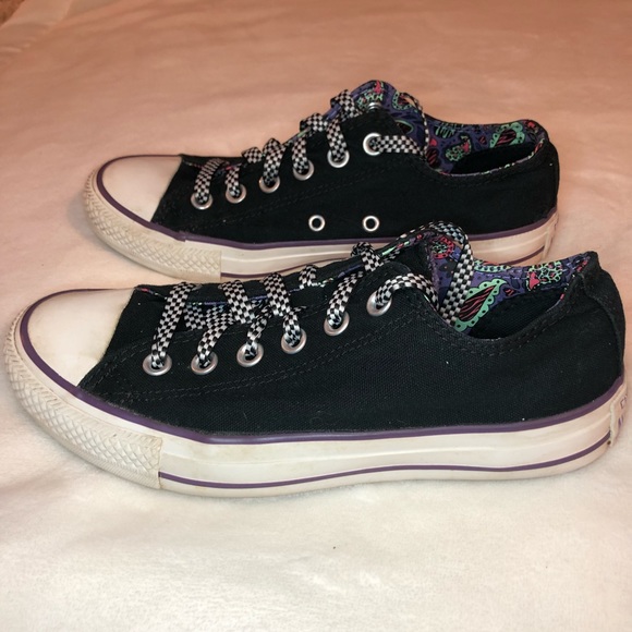 👟 Purple Paisley Converse 🌟GREAT Condition!!🌟 - Picture 3 of 8